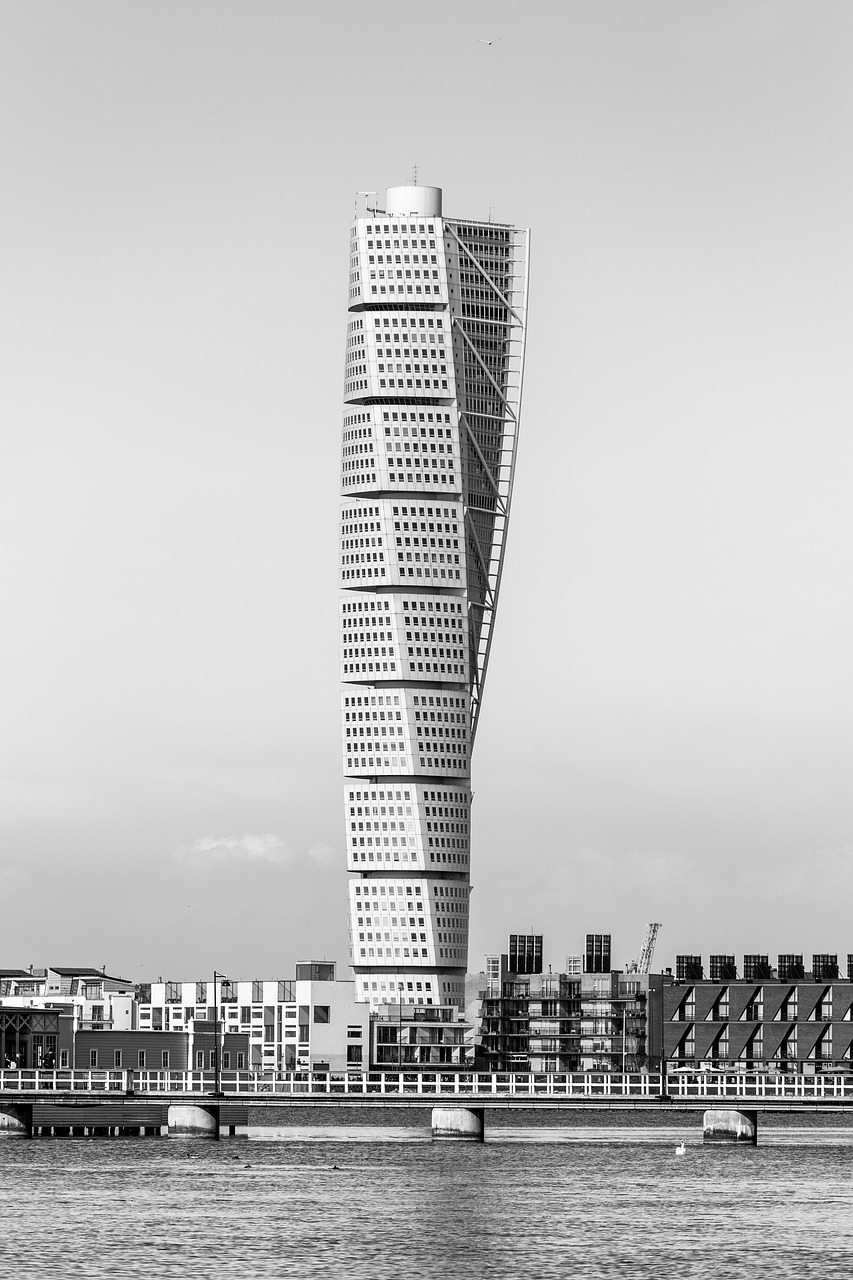 turning torso, skyscraper, city-6194146.jpg
